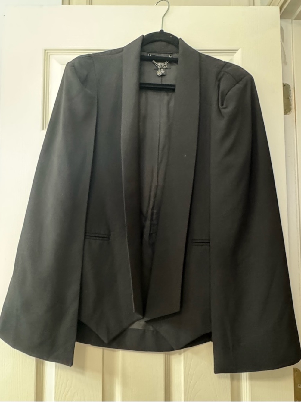 Nicole Miller Black Shawl Lapel Women's Cape Blazer